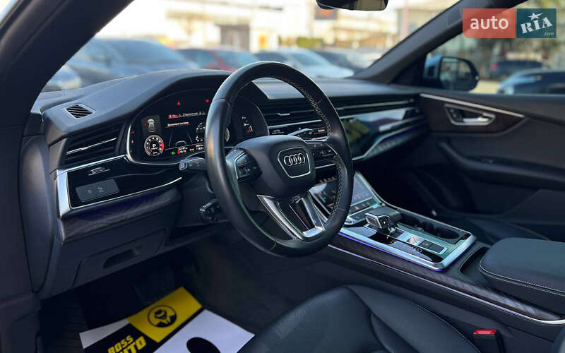 Внедорожник / Кроссовер Audi Q8 2020 в Ивано-Франковске
