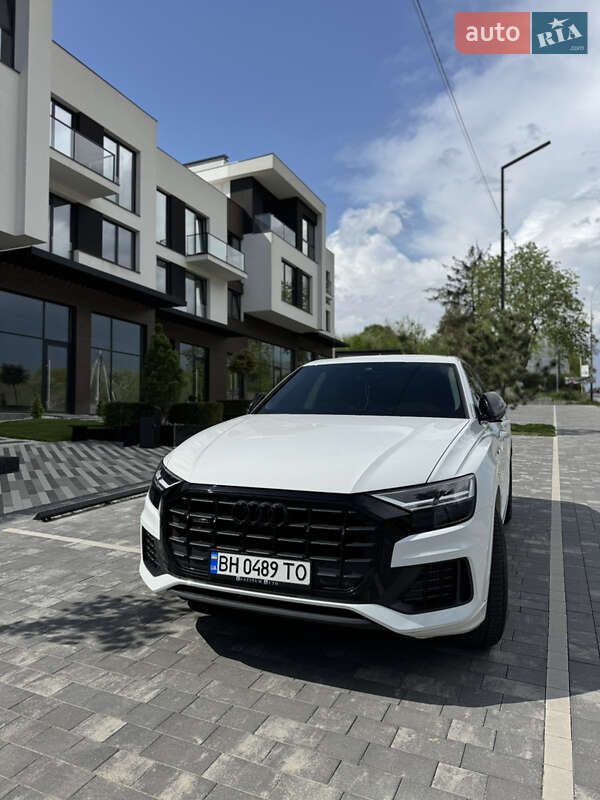 Audi Q8 2018