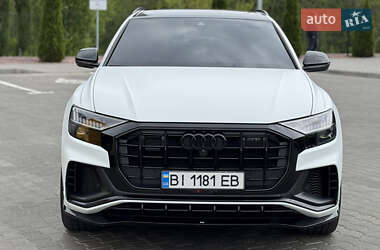 Позашляховик / Кросовер Audi Q8 2019 в 