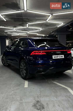 Внедорожник / Кроссовер Audi Q8 2019 в 
