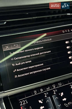 Внедорожник / Кроссовер Audi Q8 2019 в 