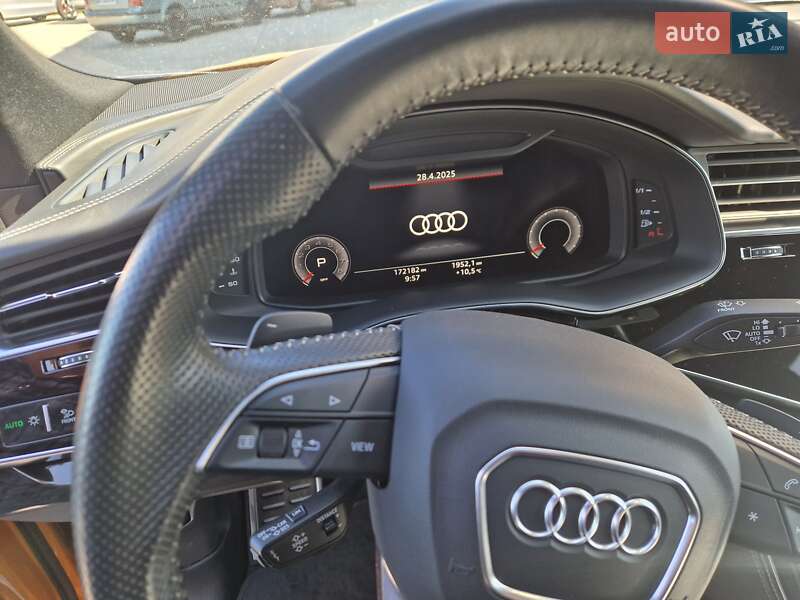 Внедорожник / Кроссовер Audi Q8 2019 в Кропивницком