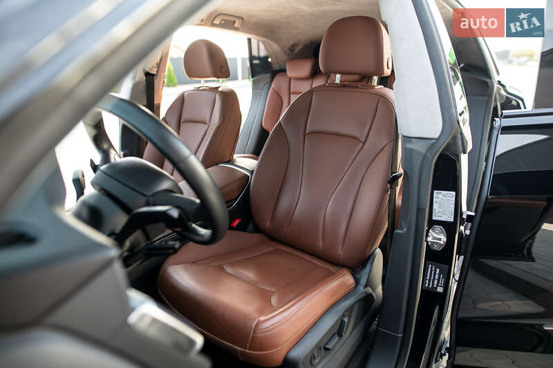 Внедорожник / Кроссовер Audi Q8 2022 в Львове