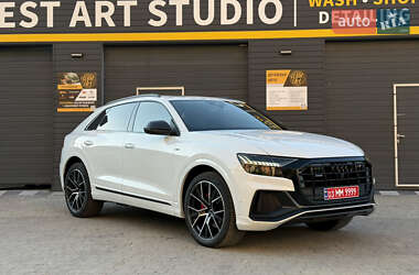 Audi Q8 2021