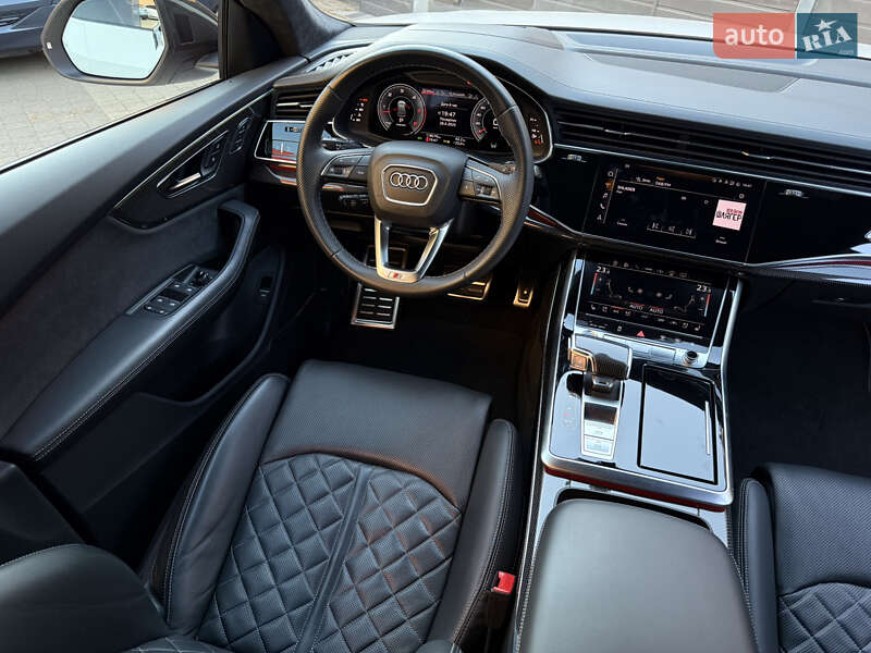 Позашляховик / Кросовер Audi Q8 2021 в Мукачевому