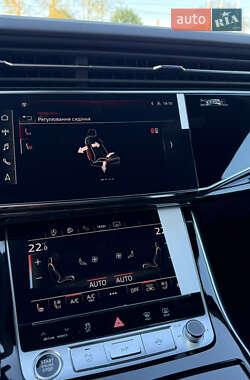 Внедорожник / Кроссовер Audi Q8 2025 в 