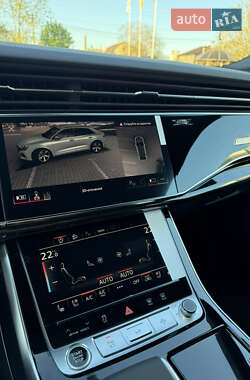 Внедорожник / Кроссовер Audi Q8 2025 в 