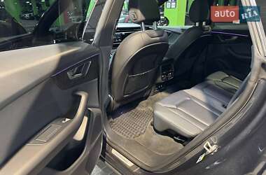Позашляховик / Кросовер Audi Q8 2021 в 