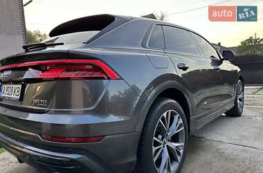 Внедорожник / Кроссовер Audi Q8 2020 в 