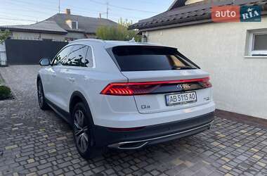 Позашляховик / Кросовер Audi Q8 2018 в 