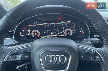 Позашляховик / Кросовер Audi Q8 2018 в 
