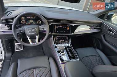 Внедорожник / Кроссовер Audi Q8 2025 в 