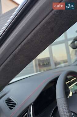 Внедорожник / Кроссовер Audi Q8 2025 в 