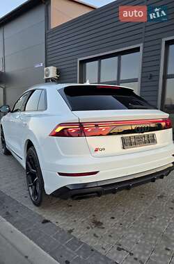 Внедорожник / Кроссовер Audi Q8 2025 в 