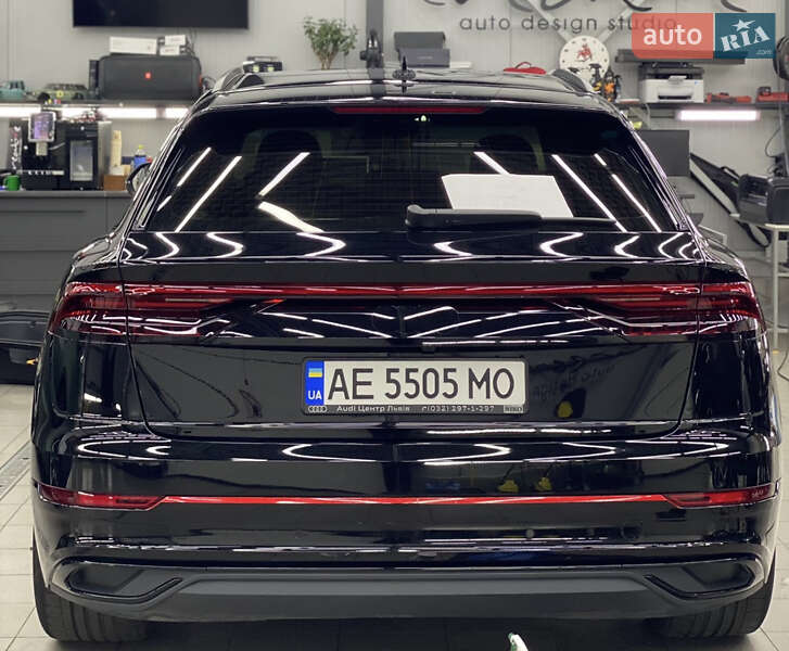 Внедорожник / Кроссовер Audi Q8 2020 в Кропивницком