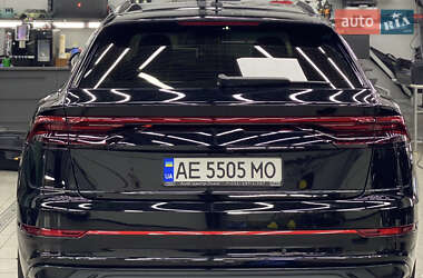 Внедорожник / Кроссовер Audi Q8 2020 в 