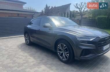 Внедорожник / Кроссовер Audi Q8 2022 в 