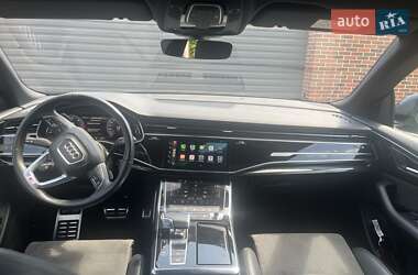 Внедорожник / Кроссовер Audi Q8 2022 в 