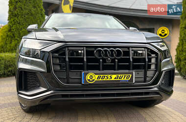 Внедорожник / Кроссовер Audi Q8 2019 в 