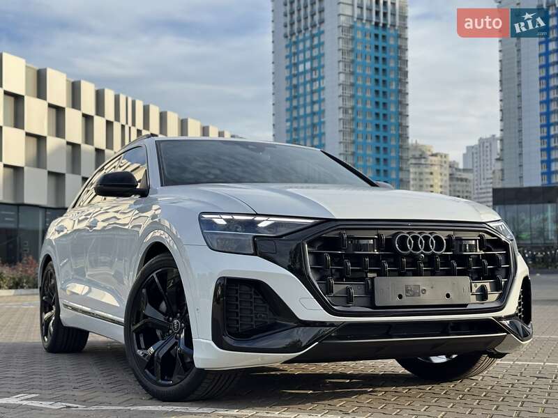 Audi Q8 2025