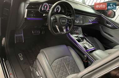 Внедорожник / Кроссовер Audi Q8 2018 в 