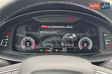 Внедорожник / Кроссовер Audi Q8 2024 в 