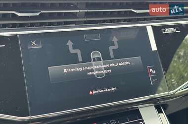 Внедорожник / Кроссовер Audi Q8 2024 в 
