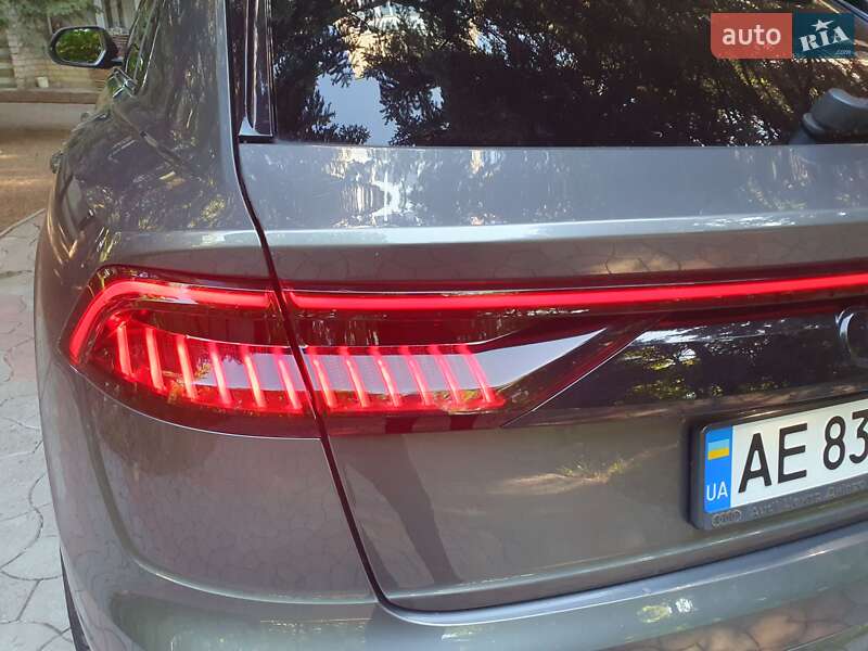 Внедорожник / Кроссовер Audi Q8 2018 в Днепре