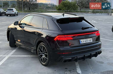 Внедорожник / Кроссовер Audi Q8 2020 в 