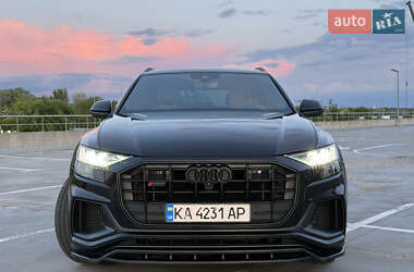 Внедорожник / Кроссовер Audi Q8 2020 в 