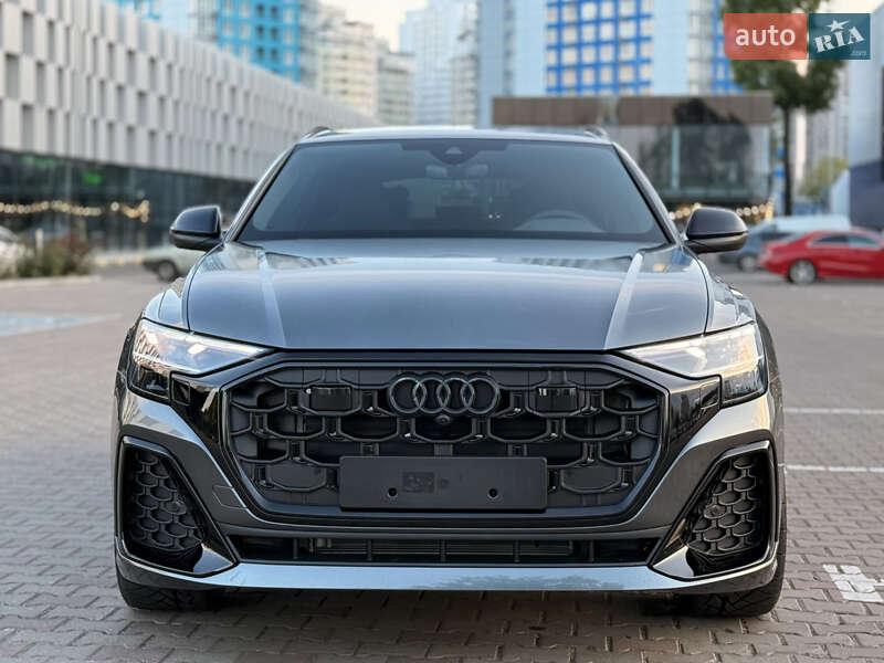 Позашляховик / Кросовер Audi Q8 2025 в Одесі