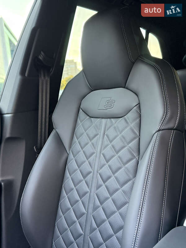 Позашляховик / Кросовер Audi Q8 2025 в Одесі
