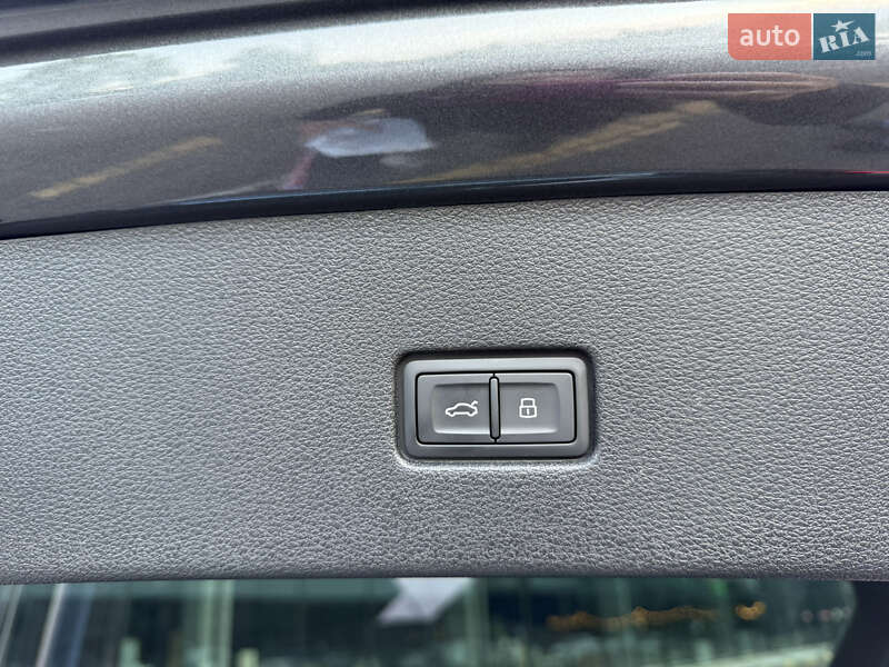 Позашляховик / Кросовер Audi Q8 2025 в Одесі