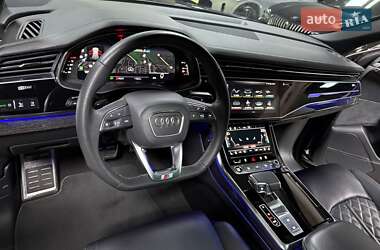 Внедорожник / Кроссовер Audi Q8 2023 в 