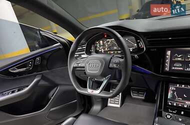 Внедорожник / Кроссовер Audi Q8 2023 в 