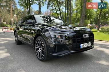 Внедорожник / Кроссовер Audi Q8 2020 в 