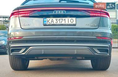Внедорожник / Кроссовер Audi Q8 2018 в 