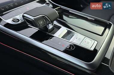 Внедорожник / Кроссовер Audi Q8 2025 в 