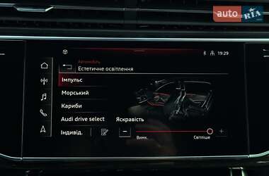 Внедорожник / Кроссовер Audi Q8 2025 в 