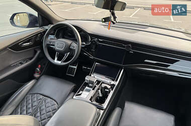 Внедорожник / Кроссовер Audi Q8 2023 в 