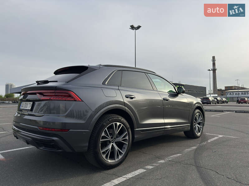 Позашляховик / Кросовер Audi Q8 2023 в Києві