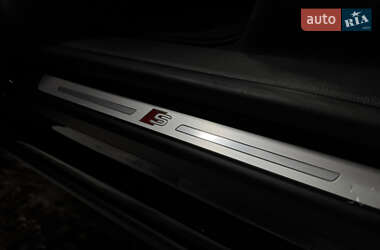 Внедорожник / Кроссовер Audi Q8 2020 в 