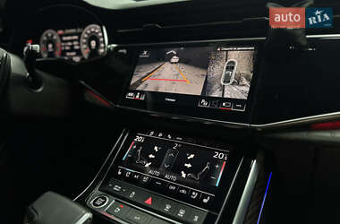 Внедорожник / Кроссовер Audi Q8 2020 в 