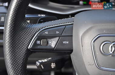 Позашляховик / Кросовер Audi Q8 2018 в 