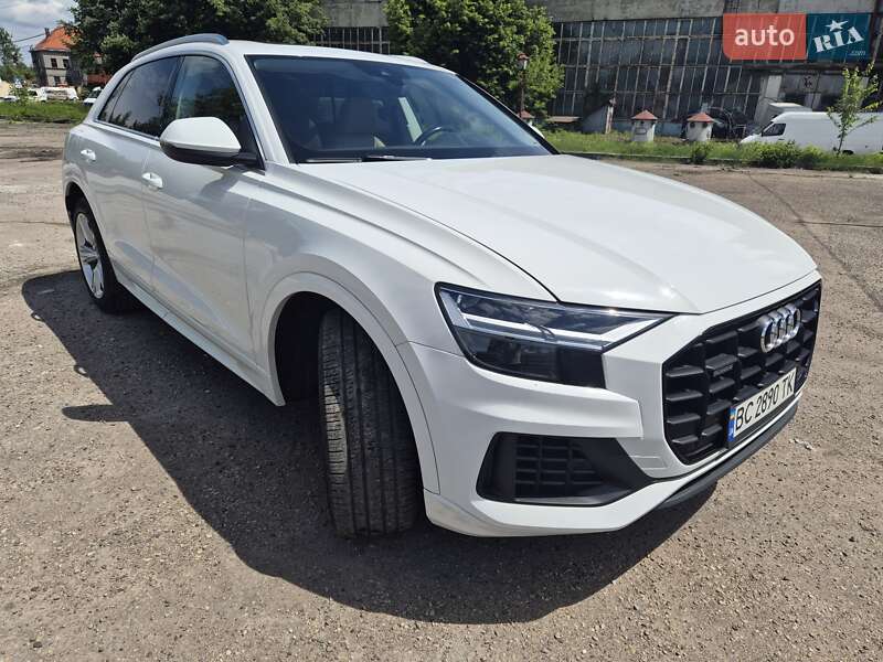 Внедорожник / Кроссовер Audi Q8 2019 в Львове