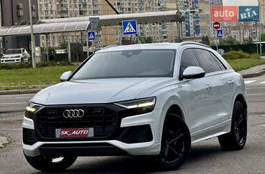 Внедорожник / Кроссовер Audi Q8 2018 в Киеве
