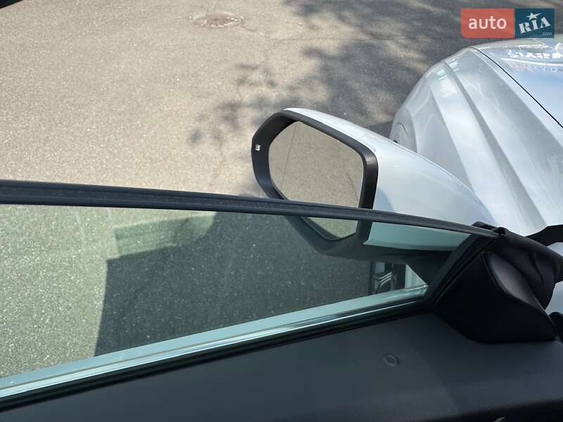 Позашляховик / Кросовер Audi Q8 2021 в Києві