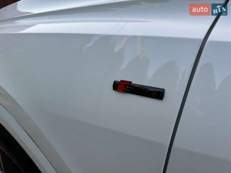 Внедорожник / Кроссовер Audi Q8 2018 в Киеве фото 13 Внедорожник / Кроссовер Audi Q8 2018 в Киеве