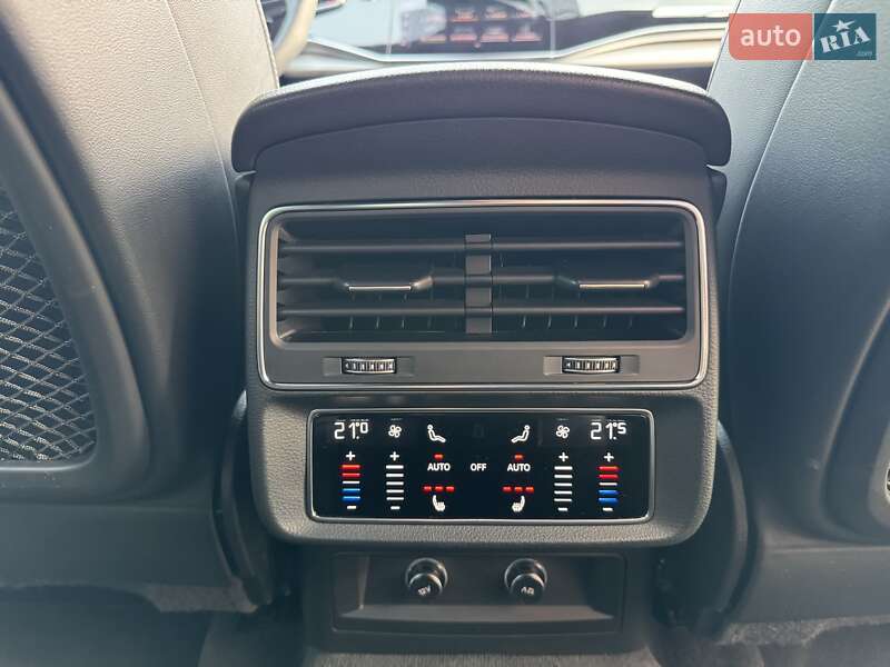 Внедорожник / Кроссовер Audi Q8 2018 в Киеве фото 49 Внедорожник / Кроссовер Audi Q8 2018 в Киеве