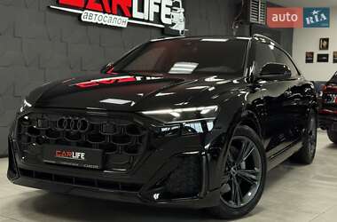 Внедорожник / Кроссовер Audi Q8 2025 в 